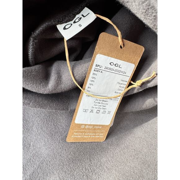 NWT OGL Turtleneck Split Hem Top Gray FuzzLuxe Scuba Fabric Size Small - Picture 5 of 5